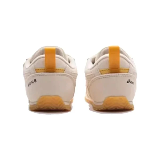 aON8 x Suku Schuhe „Beige Orange“
