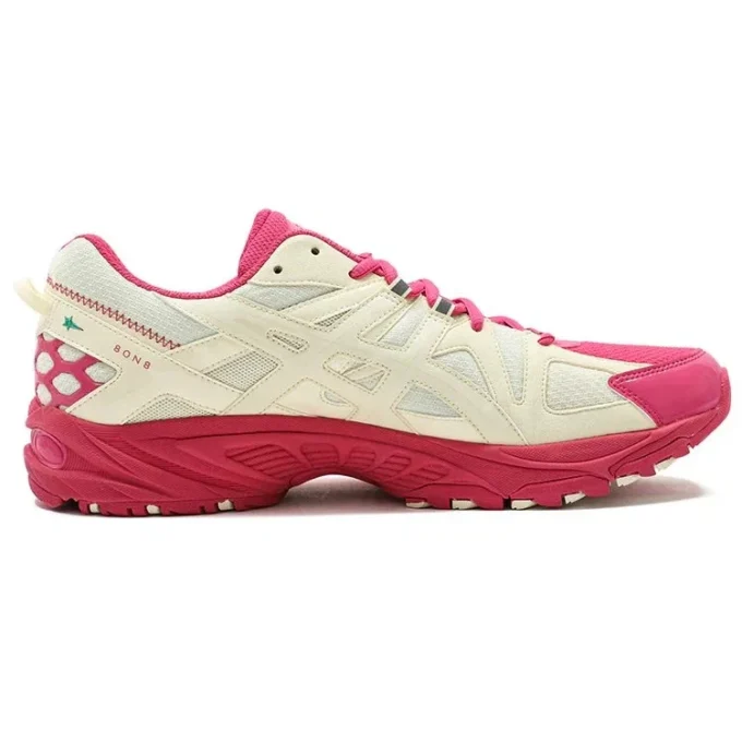 Asics x 8ON8 Gel-Kahana TR „Rot“
