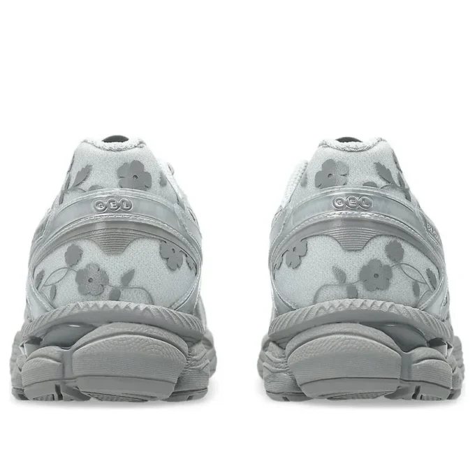 Asics x Cecilie Bahnsen Gel-Cumulus 16 „Glacier Grey Pure Silver“
