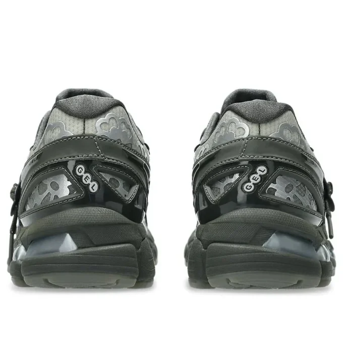 Asics x Cecilie Bahnsen Gel-Kayano 20 „Olive“
