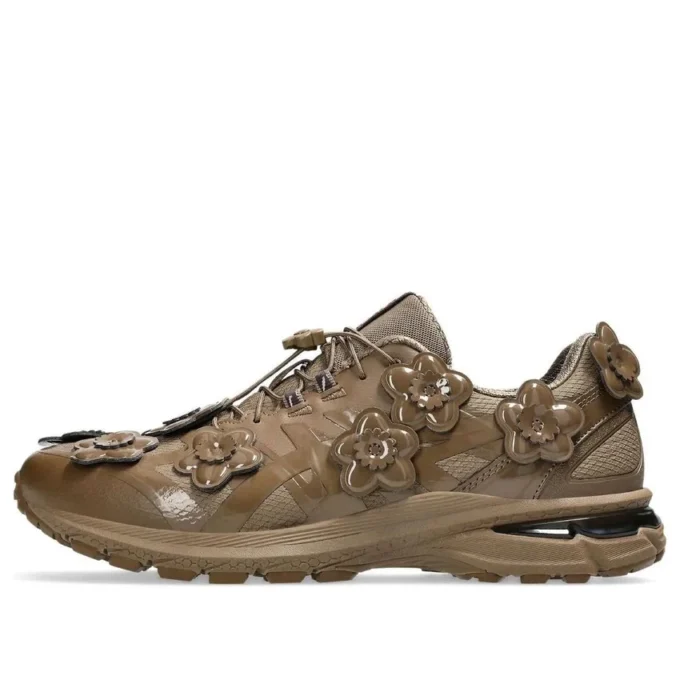Asics x Cecilie Bahnsen GEL-Terrain „Sepia“