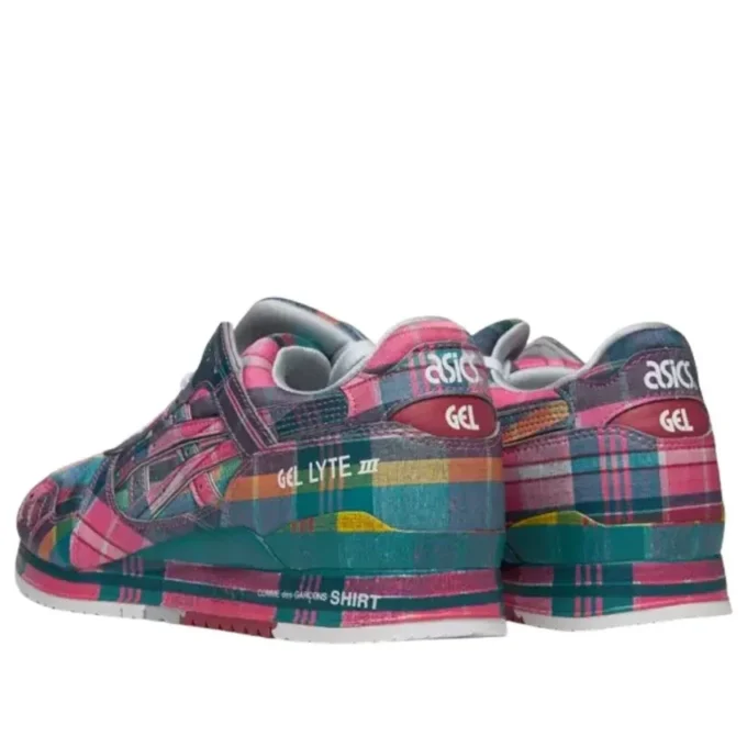 Asics x COMME des GARCONS SHIRT Gel-Lyte III „07 Remastered“ „Pink Plaid“