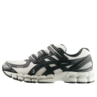 Asics x HAL STUDIOS Gel-Kayano 20 „Bone“
