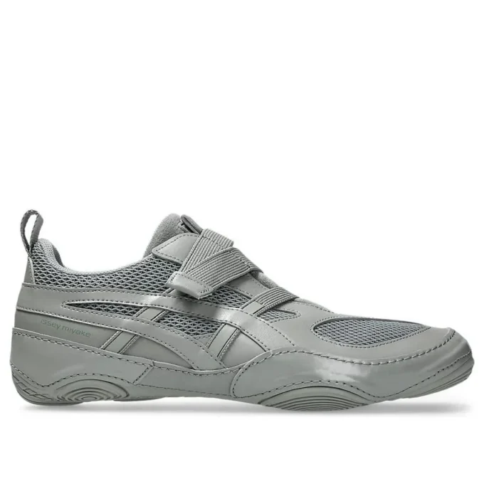 Asics x Issey Miyake Hyper Taping „Grey“