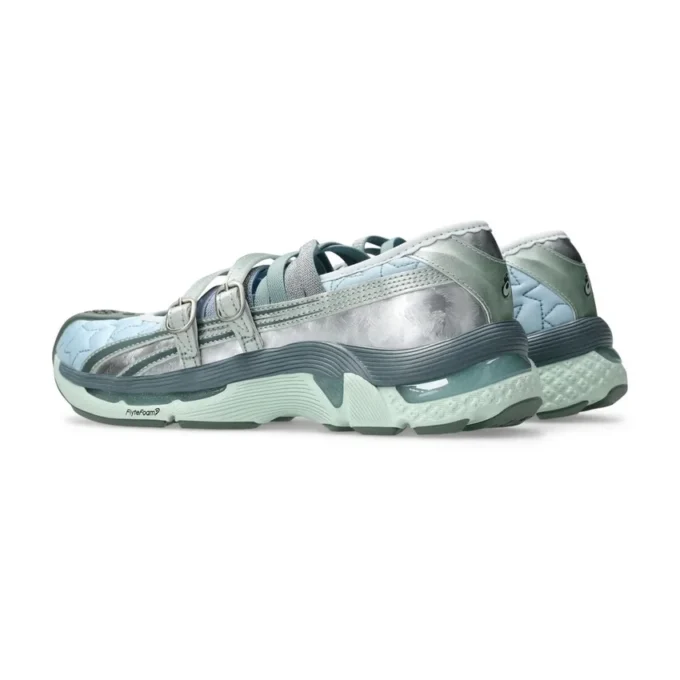 Asics x Kiko Kostadinov x Heaven by Marc Jacobs GEL-Lokros „Faded Denim“