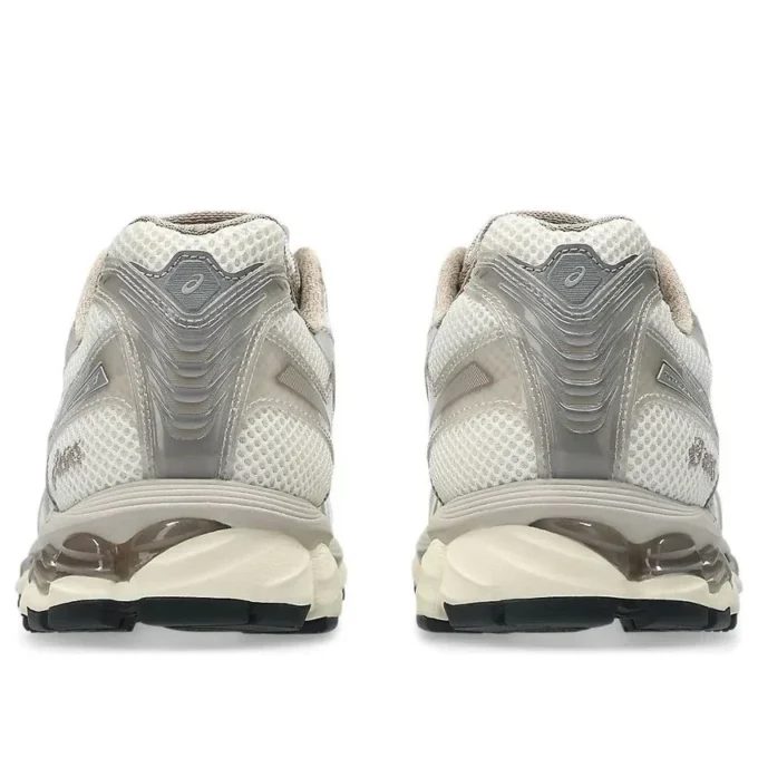 Asics x Kith Gel-Kayano 12.1 „Paragon“