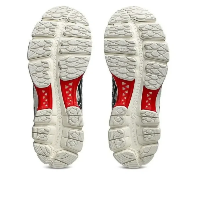Asics x Pace Gel-Kayano 12.1 „Cream Black“