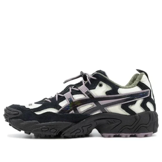 Asics x Pleasures Gel-Nandi „Cream Graphite“