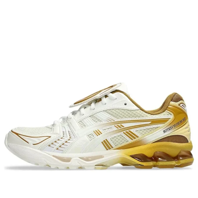 Asics x The Museum Visitor Gel-Kayano 14 „Cream Gold“