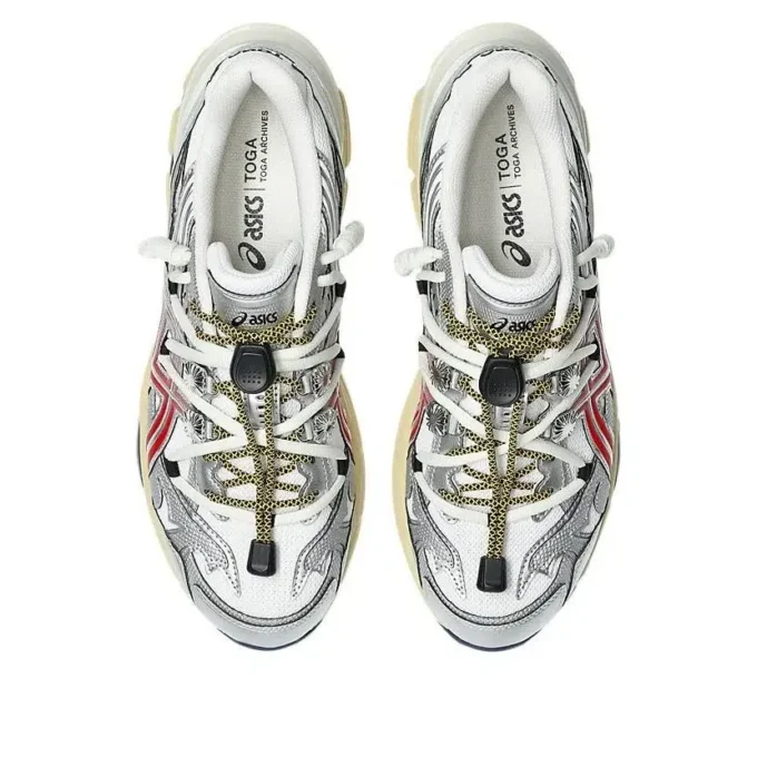 Asics x TOGA Gel-Cumulus 16 TG „White Red Pure Silver“