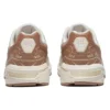GEL-1090 „Off White Coral“