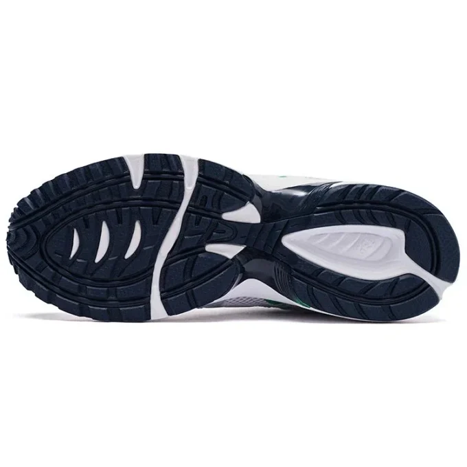 GEL-1090 V2 „White Glacier Grey“
