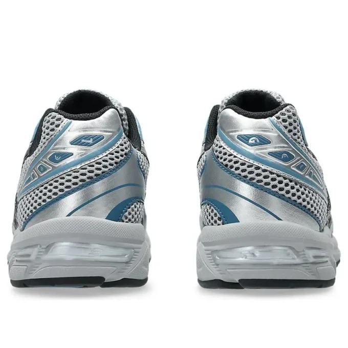GEL-1130 „Black Blue Silver“