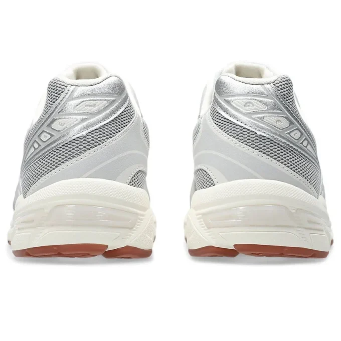 GEL-1130 „Cloud Grey Gum“