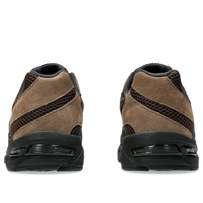 GEL-1130 „Dark Brown Midnight“