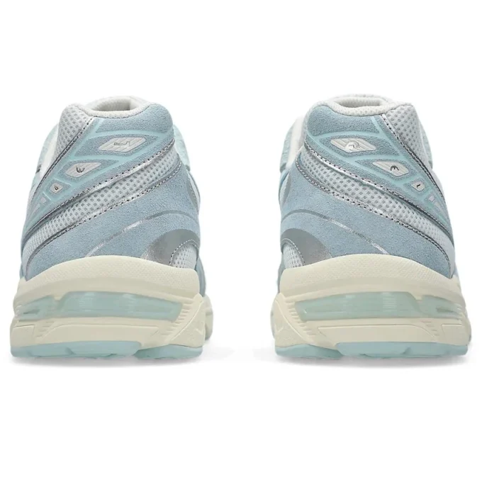 GEL-1130 „Icy Blue White“