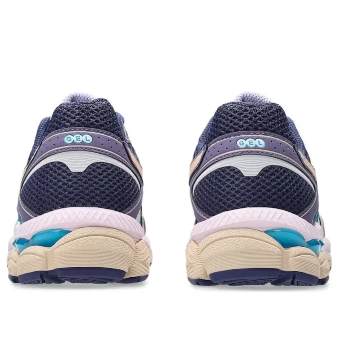 Gel-Cumulus 16 „Purple Cloud Grey Bisque“