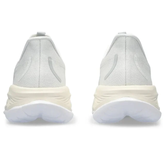 Gel-Cumulus 26 „White Off White“