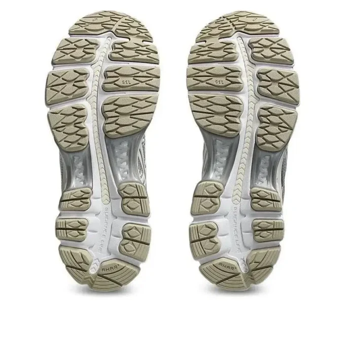 Gel-Kayano 12.1 „Mineral Beige Cream“