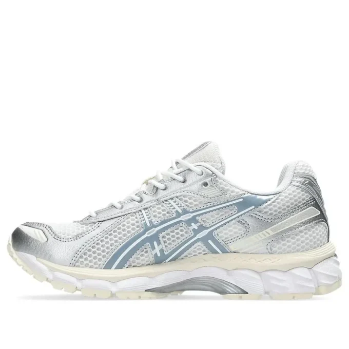 Gel-Kayano 12.1 „Silver Ice Blue“