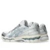 Gel-Kayano 12.1 „Silver Ice Blue“
