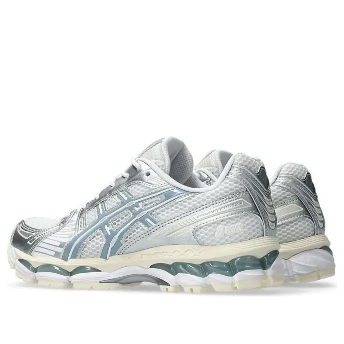 Gel-Kayano 12.1 „Silver Ice Blue“