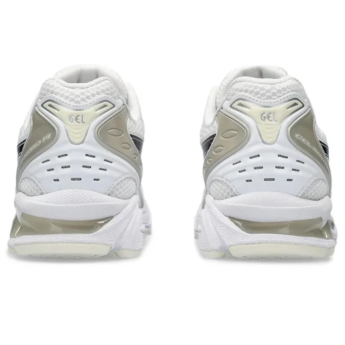 Gel-Kayano 14 „Aritzia White Black“