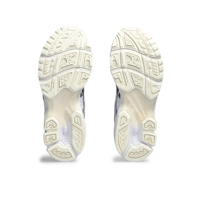 Gel-Kayano 14 „Aritzia White Black“