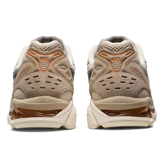 Gel-Kayano 14 „Birch Clay Grey“