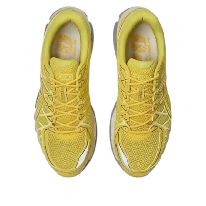 Gel-Kayano 20 „Banana Cream Chrome Yellow“