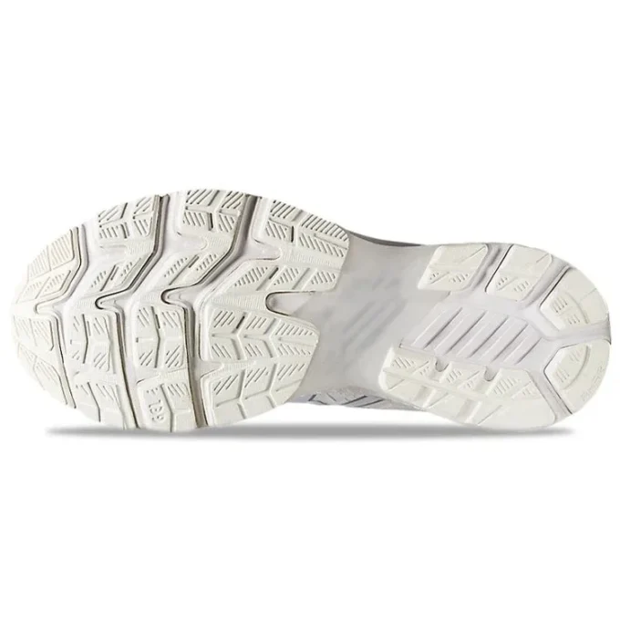 Gel-Kayano 27 „Triple White“