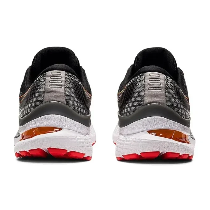 Gel-Kayano 28 „Black Clay Grey“
