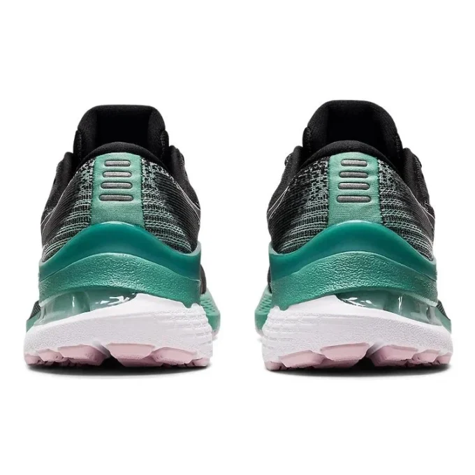Gel-Kayano 28 „Black Sage“
