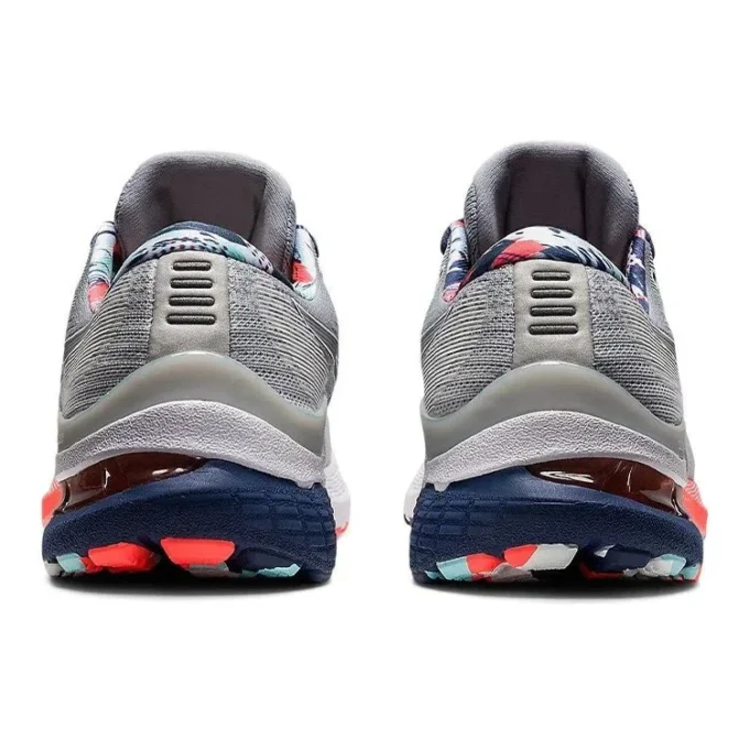 Gel-Kayano 28 „Celebration Of Sport Pack“