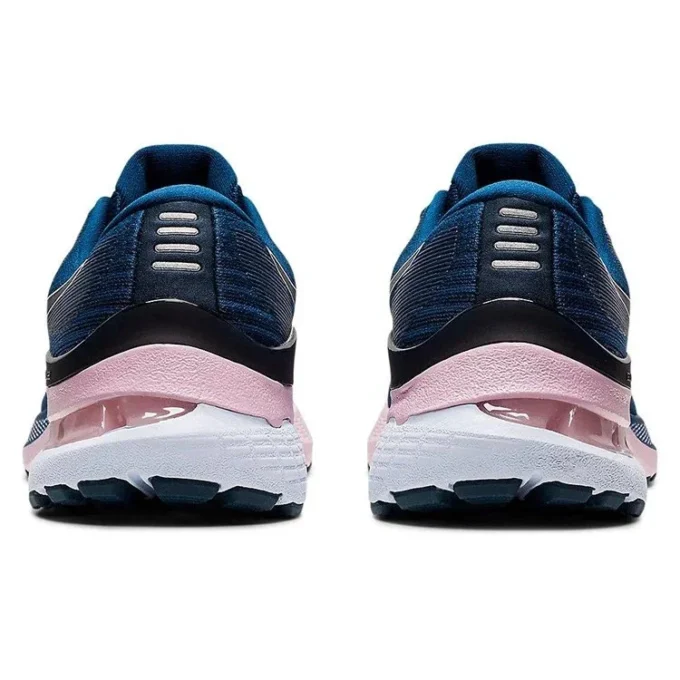 Gel-Kayano 28 Wide „Mako Blue Barely Rose“