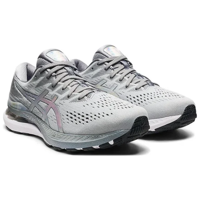Gel-Kayano 28 „Platinum“