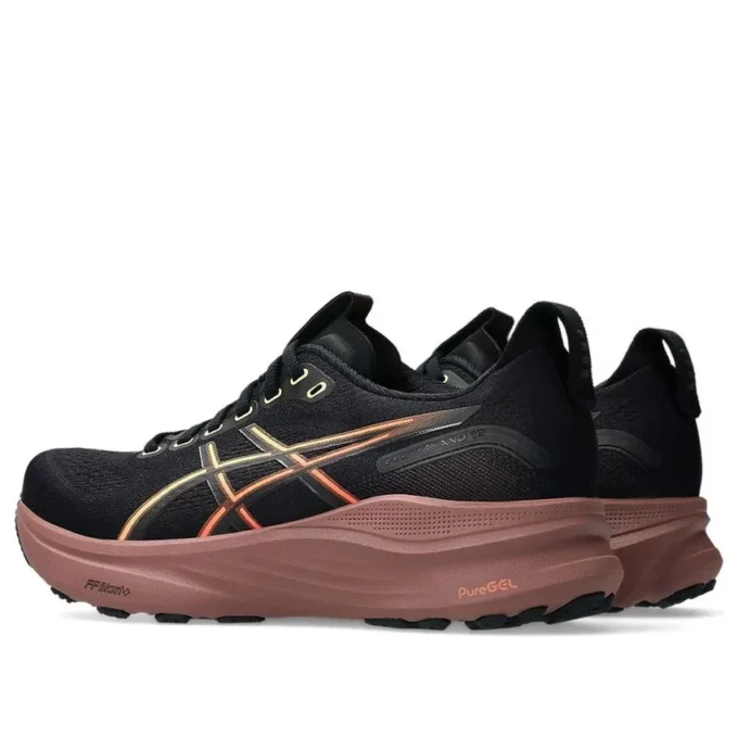 Gel-Kayano 32 „Black Dark Currant“