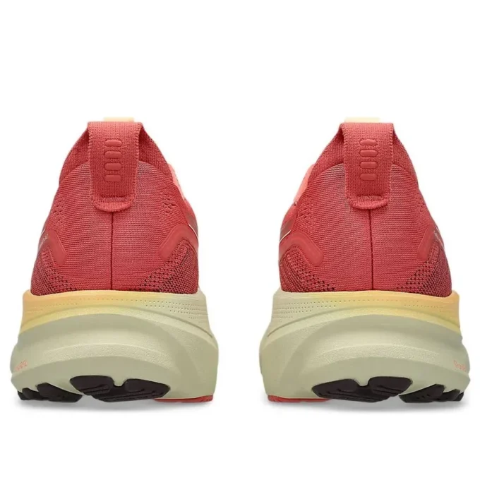 Gel-Kayano 32 „Dark Pink Clay Dark Currant“