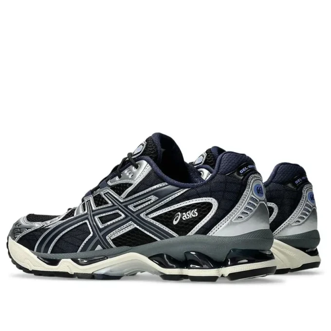 Gel-Nimbus 10.1 „Black Midnight“
