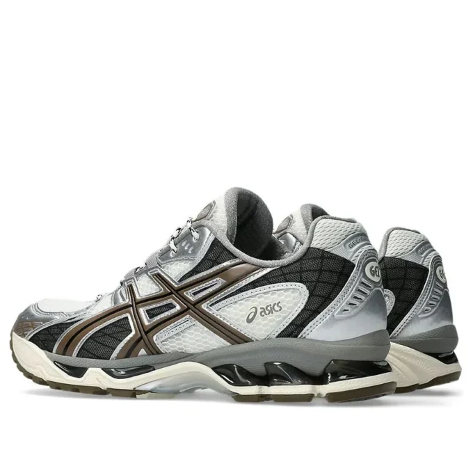 Gel-Nimbus 10.1 „Cream Pure Silver“