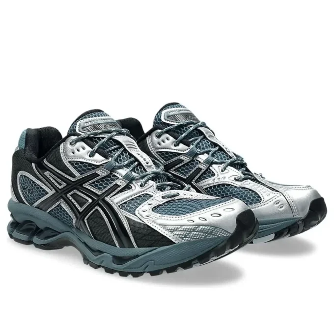 Gel-Nimbus 10.1 „Ironclad Graphite Grey“