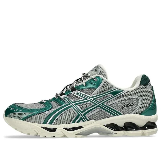 Gel-Nimbus 10.1 „Silver Green Metallic“