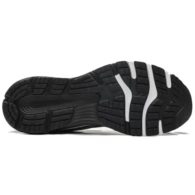 Gel-Nimbus 21 „Black“