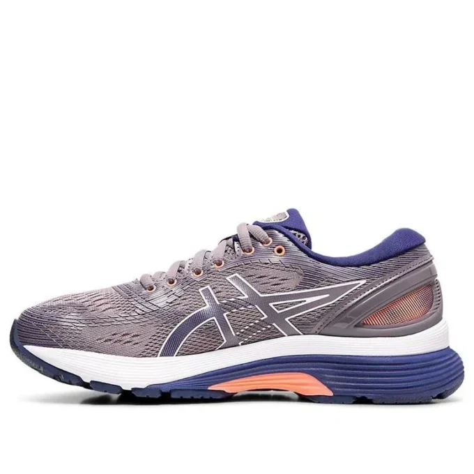 Gel-Nimbus 21 „Lavender Grey Dive Blue“