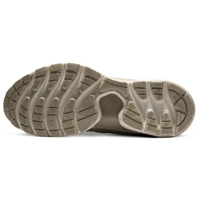 Gel-Nimbus 22 „Khaki“