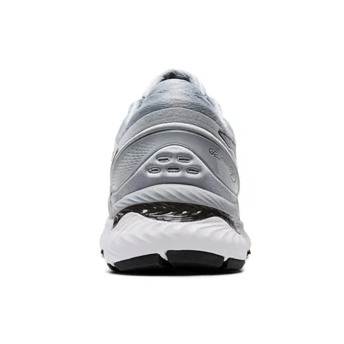 Gel-Nimbus 22 „Pure Silver“