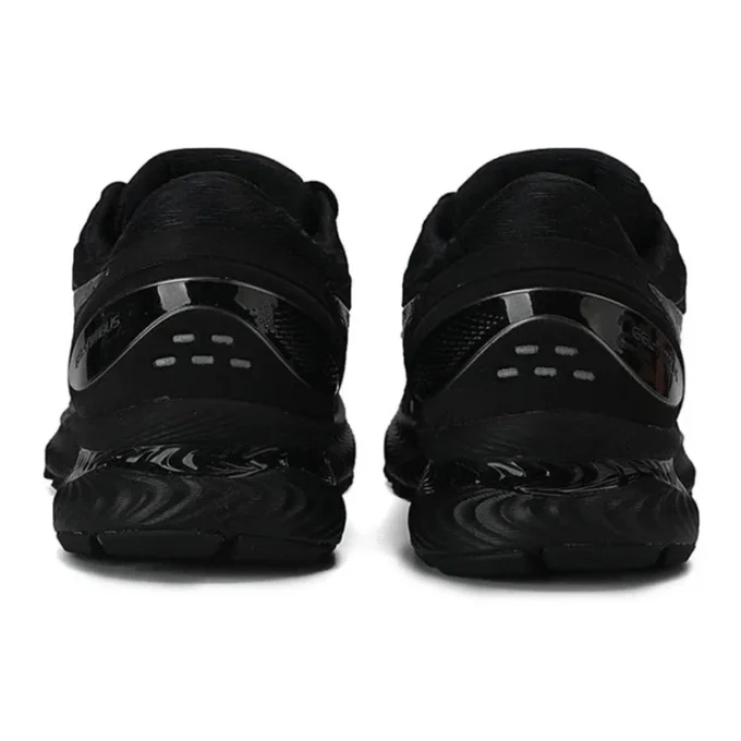 Gel-Nimbus 22 „Schwarz“
