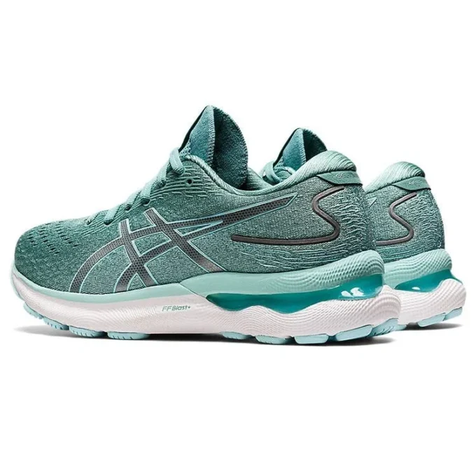 Gel-Nimbus 24 „Sage“