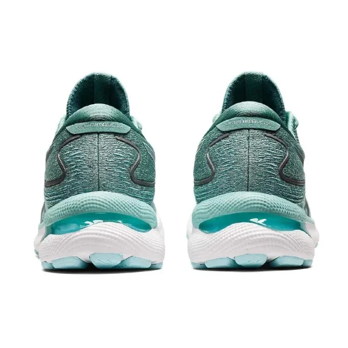 Gel-Nimbus 24 Wide „Sage“