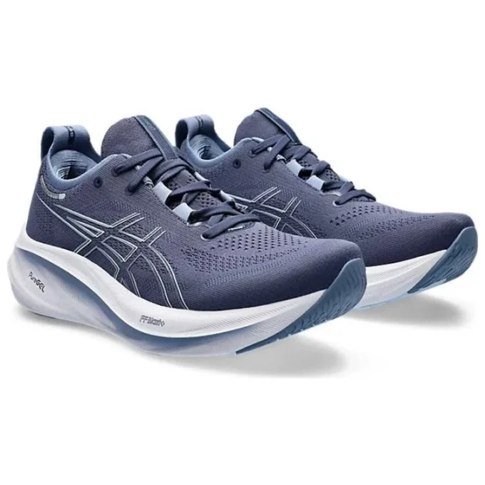 Gel-Nimbus 26 „Thunder Blue“
